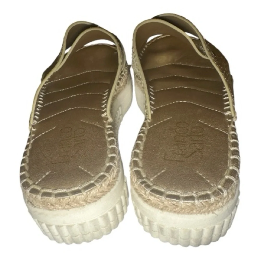 Franco Sarto Birch Gold Metallic 6.5 Snakeskin leather cross platform slide